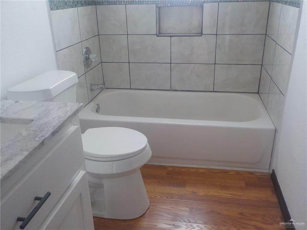 https://bt-photos.global.ssl.fastly.net/mcallen/orig_boomver_1_503179-2.jpg