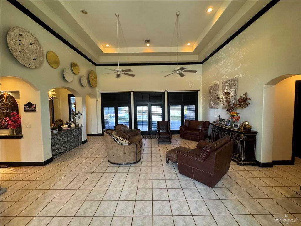 https://bt-photos.global.ssl.fastly.net/mcallen/orig_boomver_1_503401-2.jpg