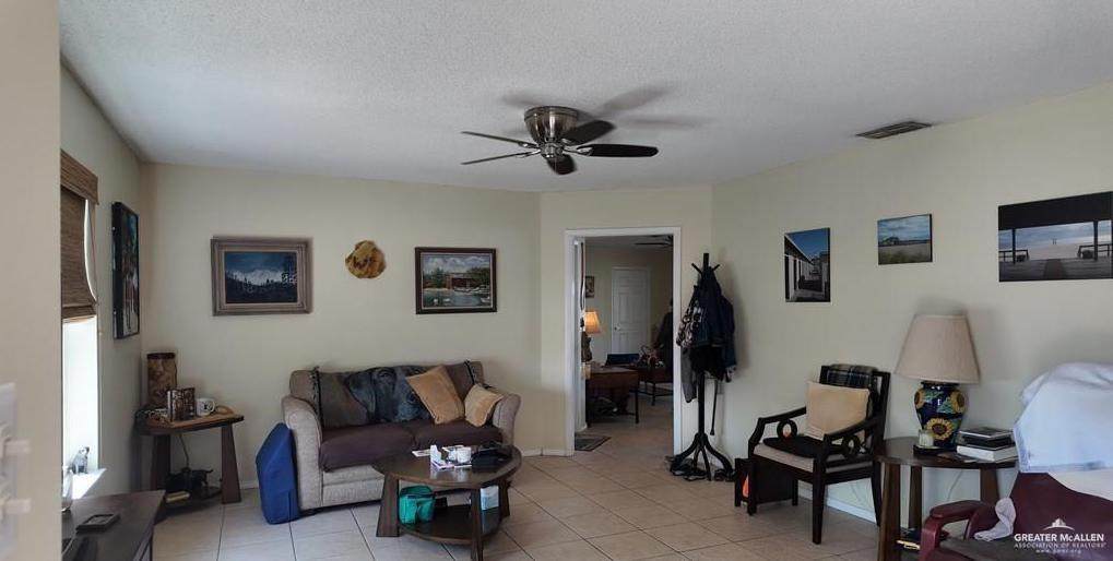 https://bt-photos.global.ssl.fastly.net/mcallen/orig_boomver_1_503542-2.jpg