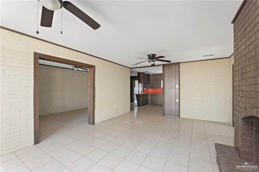 https://bt-photos.global.ssl.fastly.net/mcallen/orig_boomver_1_504034-2.jpg