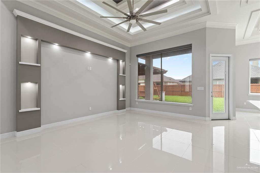 https://bt-photos.global.ssl.fastly.net/mcallen/orig_boomver_1_504252-2.jpg
