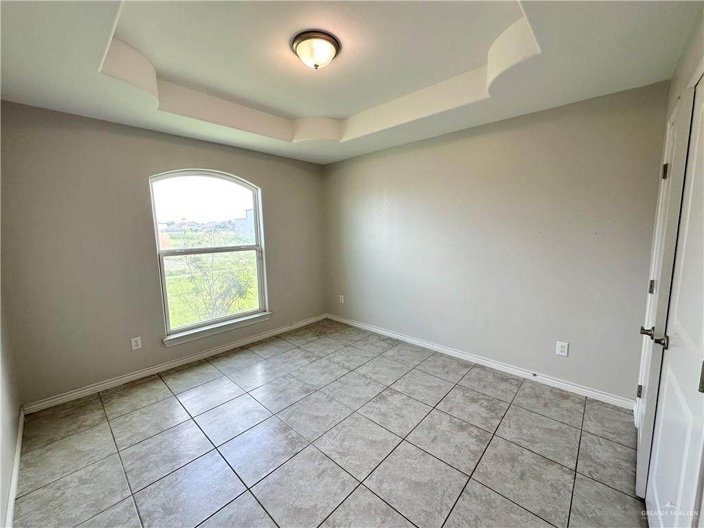 https://bt-photos.global.ssl.fastly.net/mcallen/orig_boomver_1_504341-2.jpg