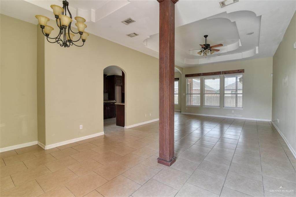 https://bt-photos.global.ssl.fastly.net/mcallen/orig_boomver_1_504383-2.jpg