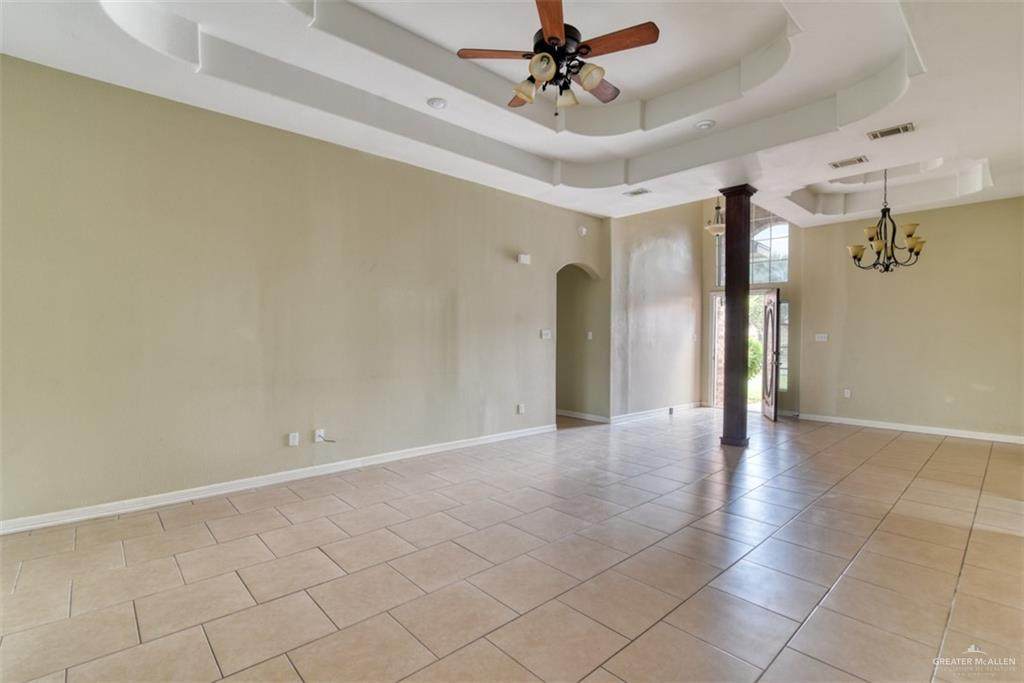 https://bt-photos.global.ssl.fastly.net/mcallen/orig_boomver_1_504383-2.jpg