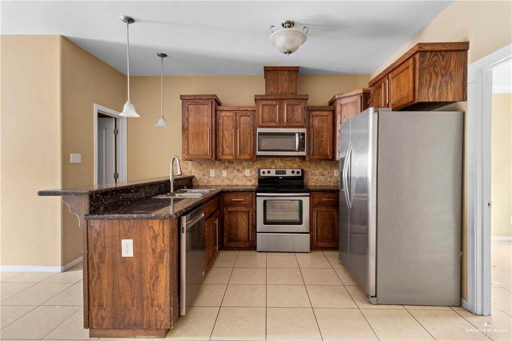 https://bt-photos.global.ssl.fastly.net/mcallen/orig_boomver_1_504950-2.jpg