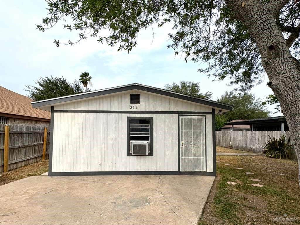 https://bt-photos.global.ssl.fastly.net/mcallen/orig_boomver_1_505171-2.jpg
