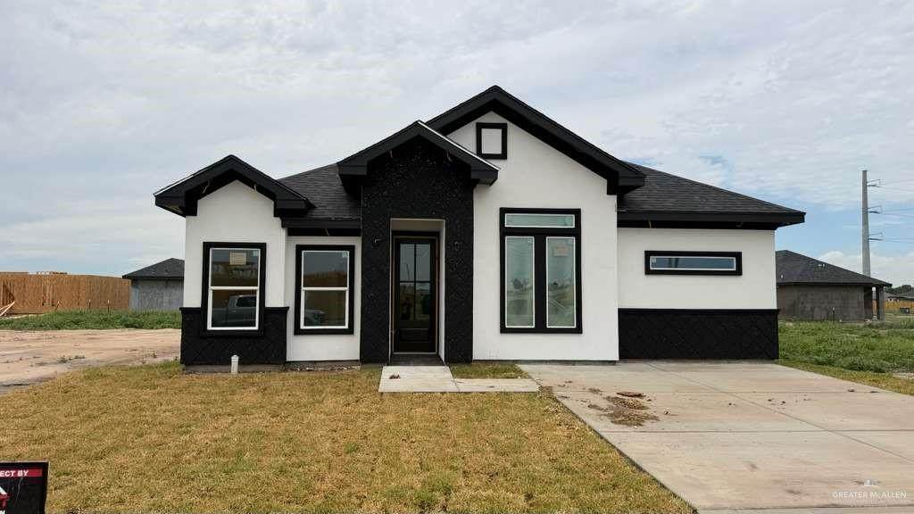 445 Padre - Photo 1