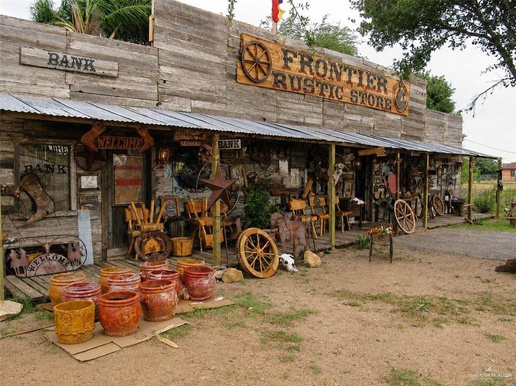 15703 Us Highway Business 281 - Photo 1