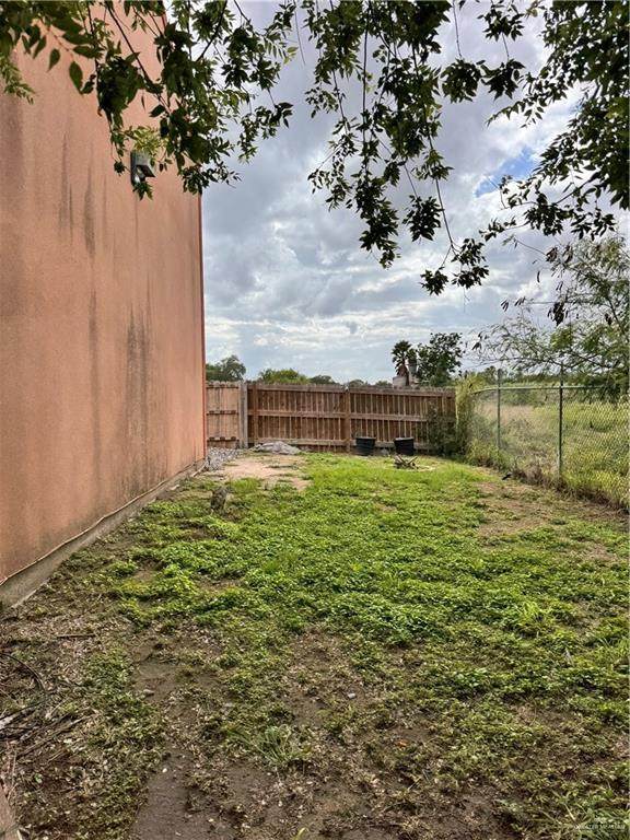 https://bt-photos.global.ssl.fastly.net/mcallen/orig_boomver_1_505551-2.jpg