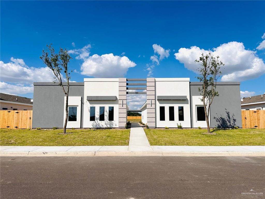 4004 Walnut - Photo 1