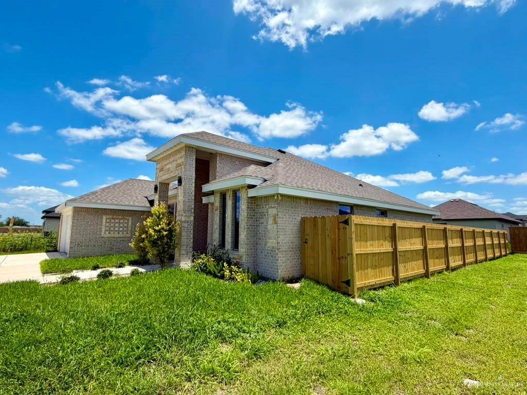 https://bt-photos.global.ssl.fastly.net/mcallen/orig_boomver_1_505871-2.jpg