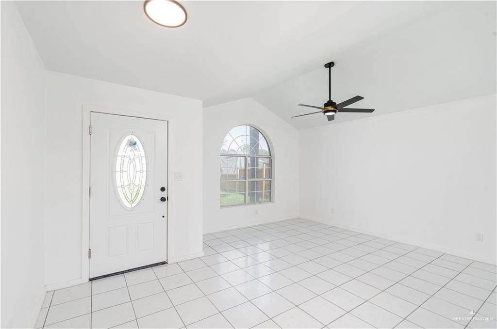 https://bt-photos.global.ssl.fastly.net/mcallen/orig_boomver_1_506067-2.jpg