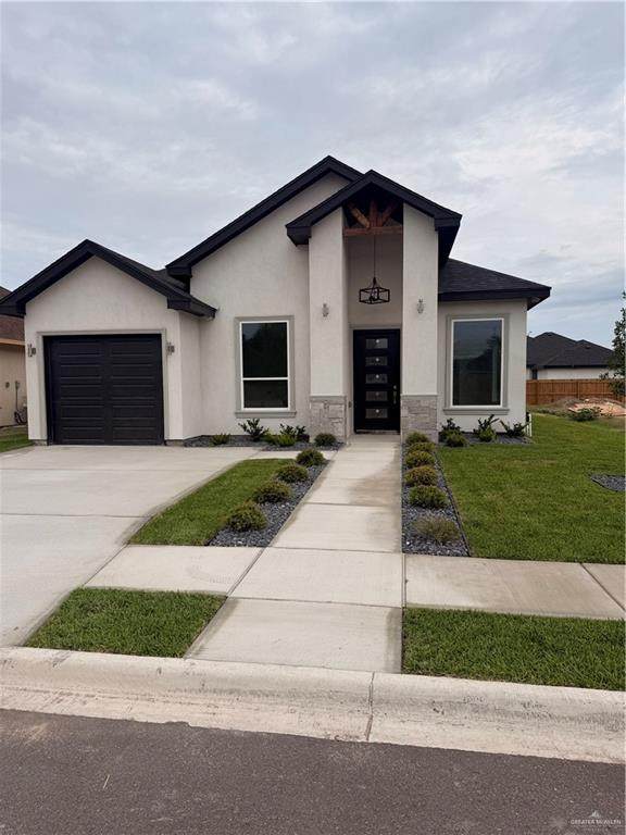 1313 Acacia - Photo 1