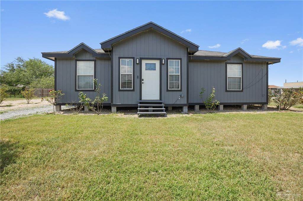 4720 Maria Bonita - Photo 1