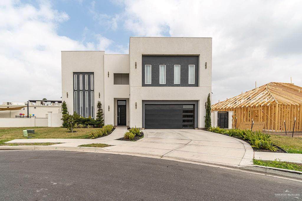 2717 Giorgio - Photo 1