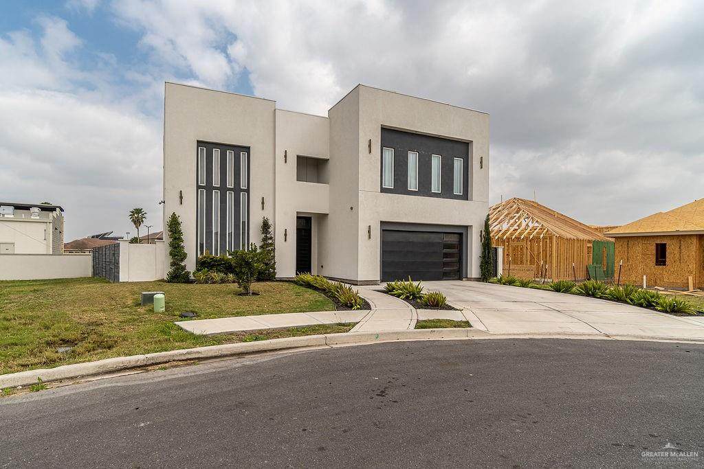 https://bt-photos.global.ssl.fastly.net/mcallen/orig_boomver_1_506311-2.jpg