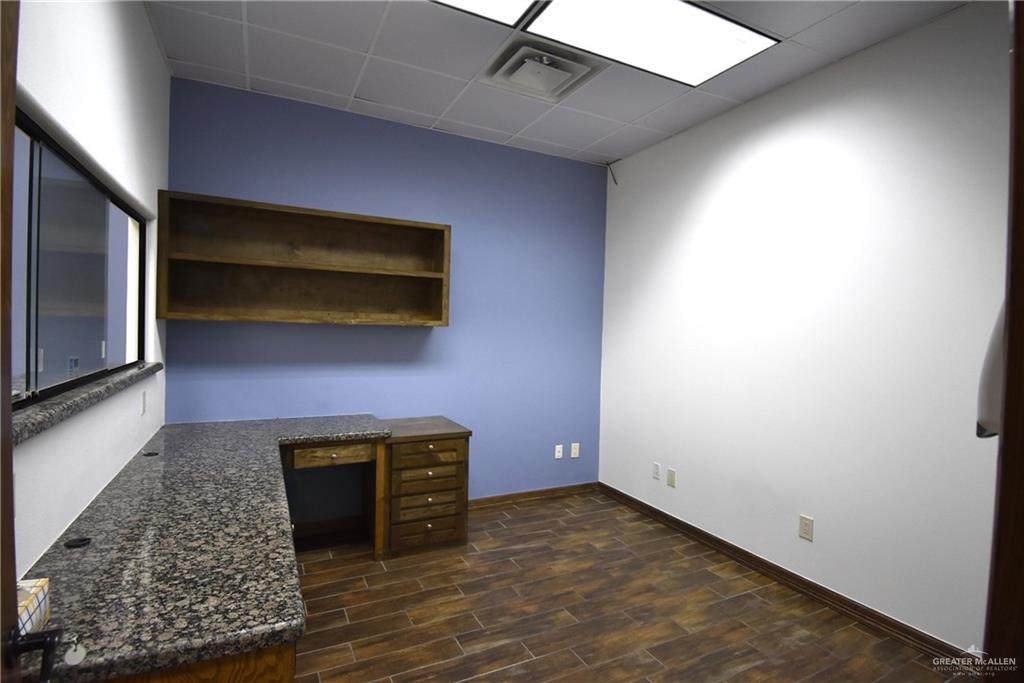 https://bt-photos.global.ssl.fastly.net/mcallen/orig_boomver_1_506683-2.jpg