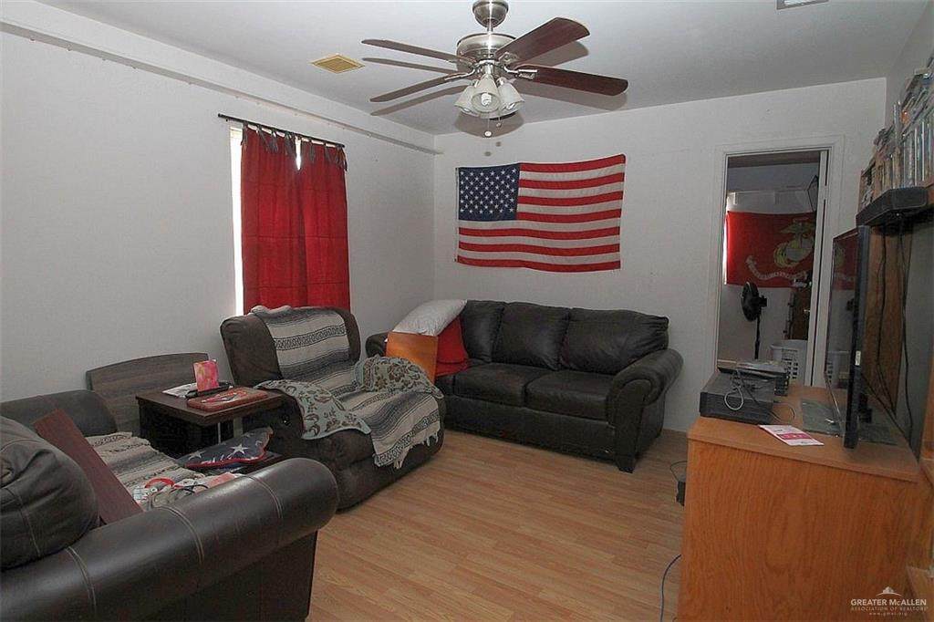 https://bt-photos.global.ssl.fastly.net/mcallen/orig_boomver_1_506724-2.jpg
