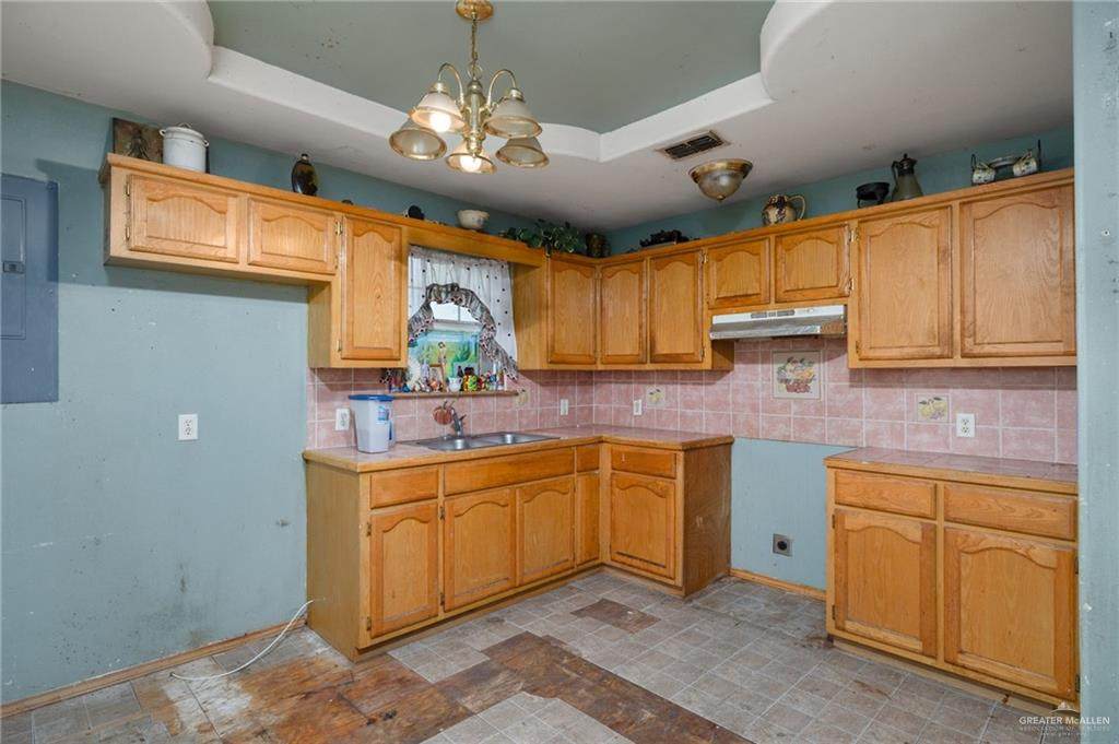 https://bt-photos.global.ssl.fastly.net/mcallen/orig_boomver_1_506778-2.jpg