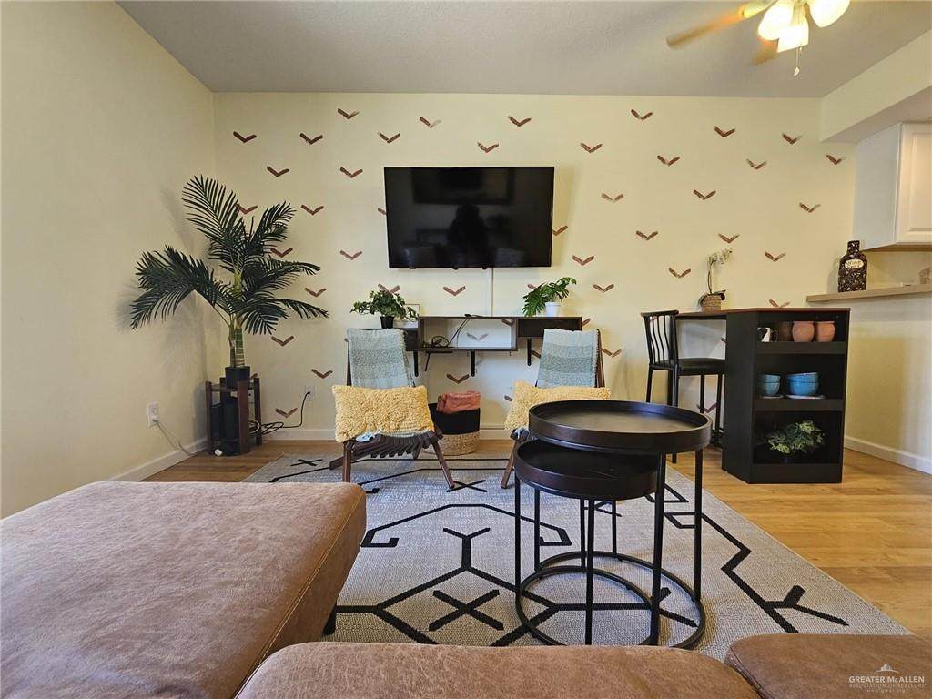 https://bt-photos.global.ssl.fastly.net/mcallen/orig_boomver_1_507752-2.jpg