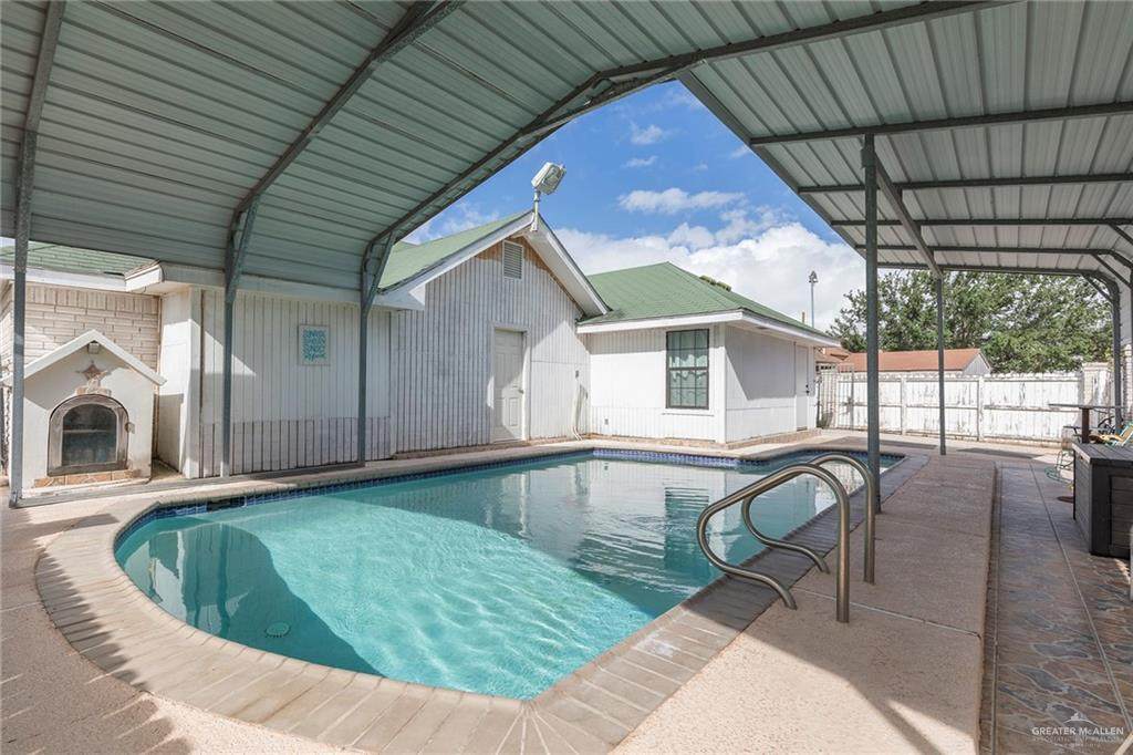 https://bt-photos.global.ssl.fastly.net/mcallen/orig_boomver_1_507977-2.jpg