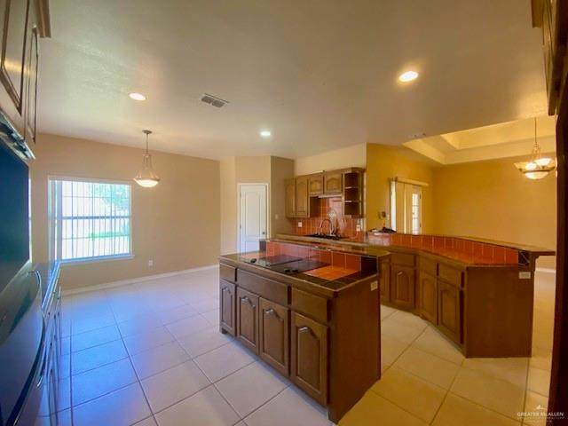 https://bt-photos.global.ssl.fastly.net/mcallen/orig_boomver_1_508253-2.jpg