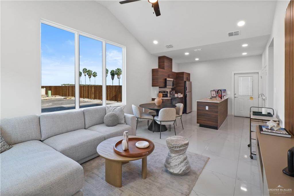 707 Coves - Photo 1