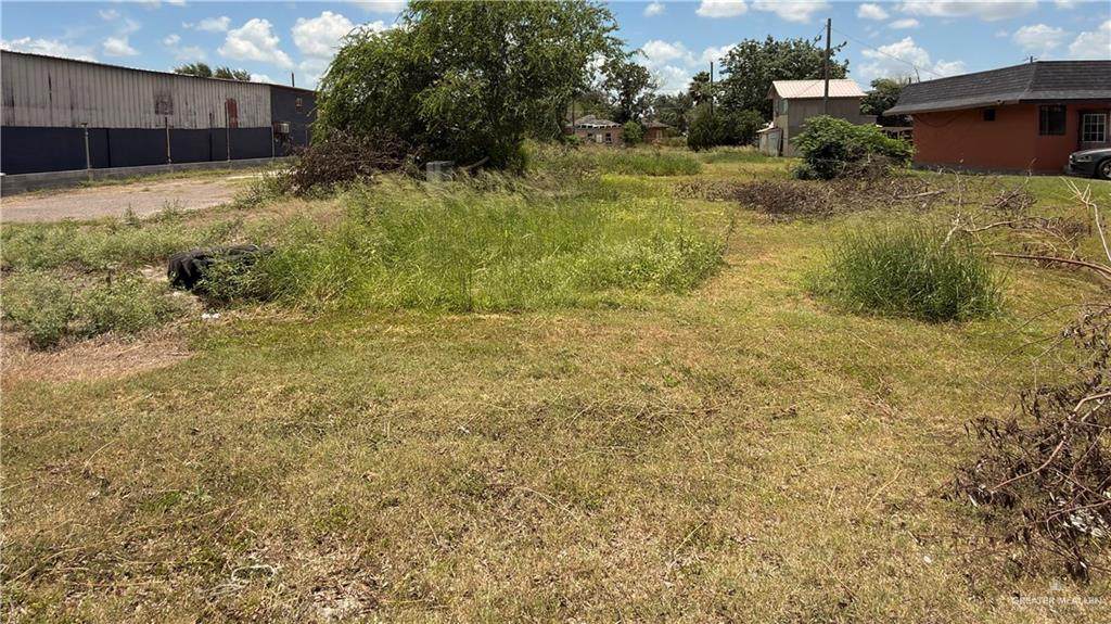716 Alton - Photo 1