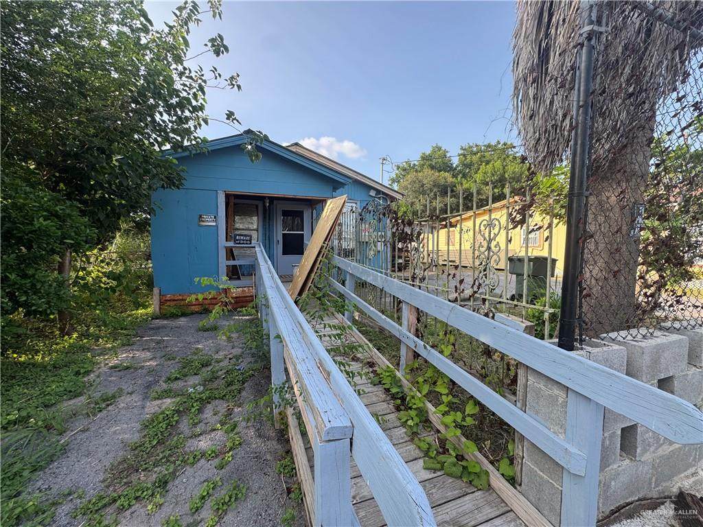 514 Coral - Photo 1