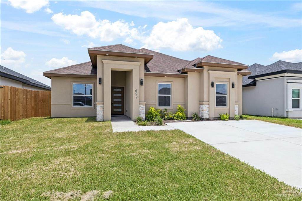 699 Foster - Photo 1