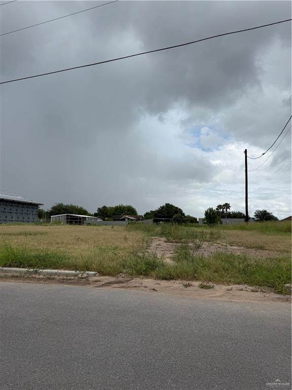 2801 Maravilla - Photo 1