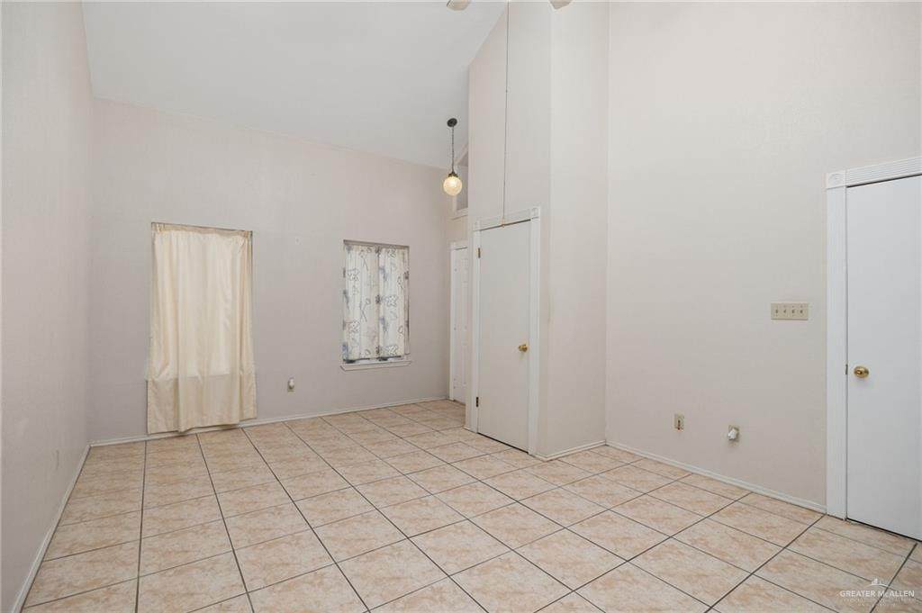 https://bt-photos.global.ssl.fastly.net/mcallen/orig_boomver_1_509039-2.jpg