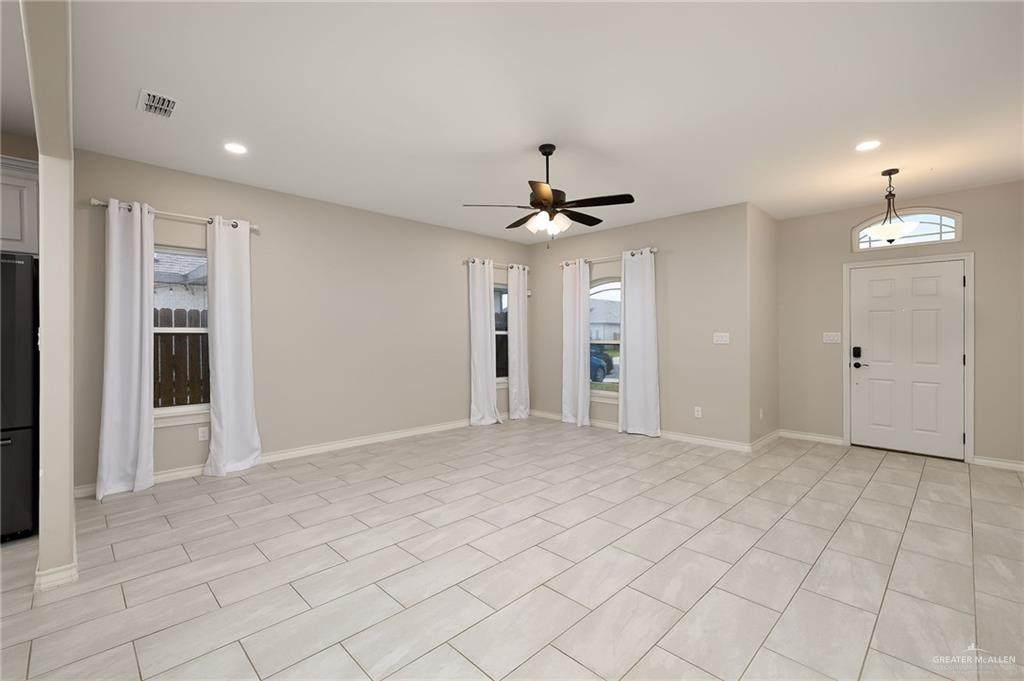 https://bt-photos.global.ssl.fastly.net/mcallen/orig_boomver_1_509064-2.jpg