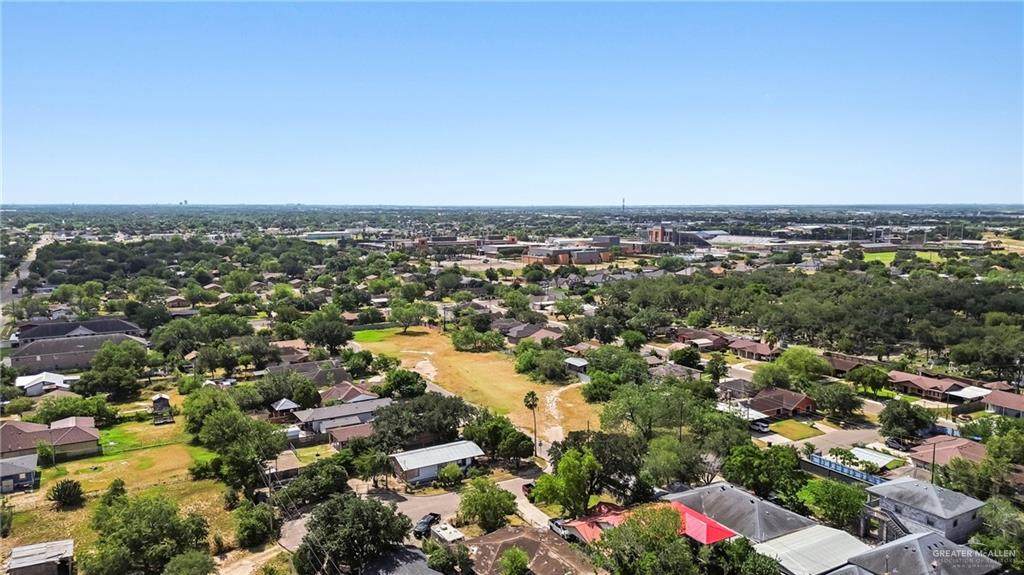 https://bt-photos.global.ssl.fastly.net/mcallen/orig_boomver_1_509073-2.jpg