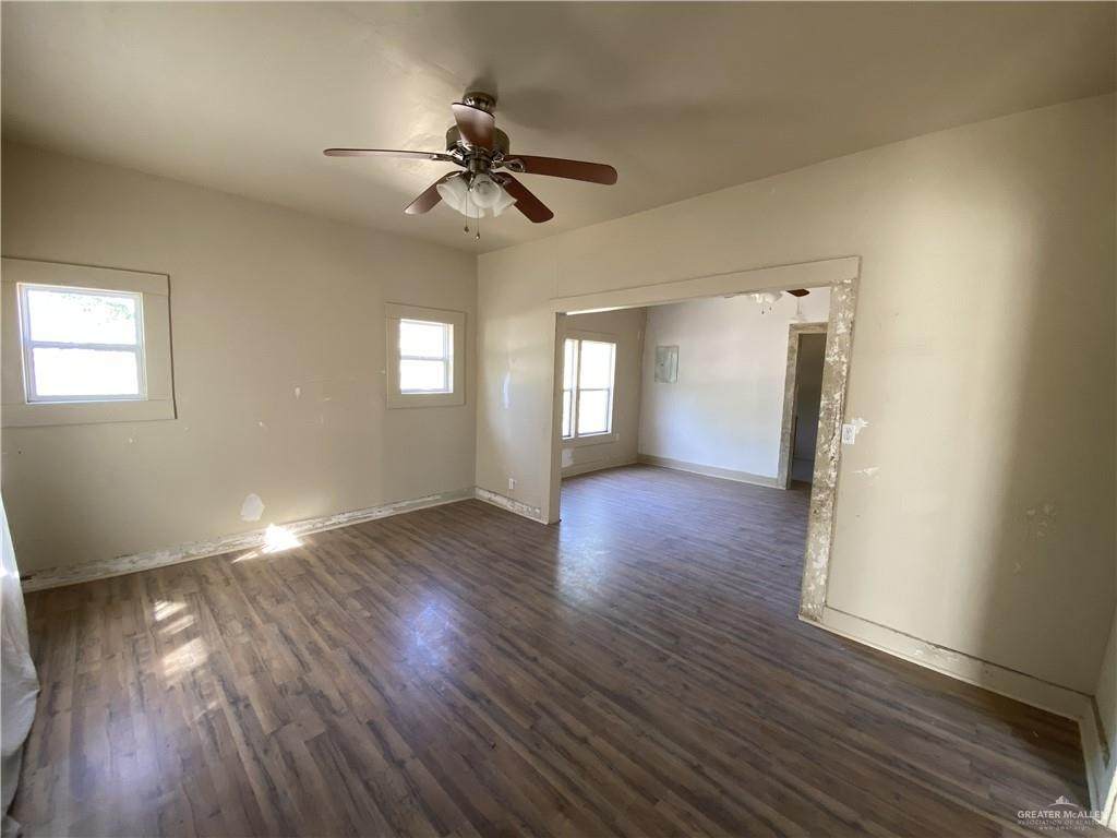 https://bt-photos.global.ssl.fastly.net/mcallen/orig_boomver_1_509082-2.jpg