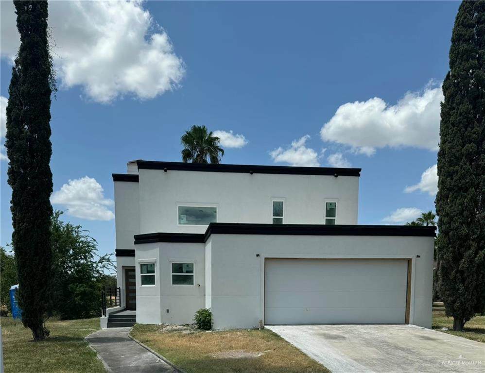906 Colorado - Photo 1