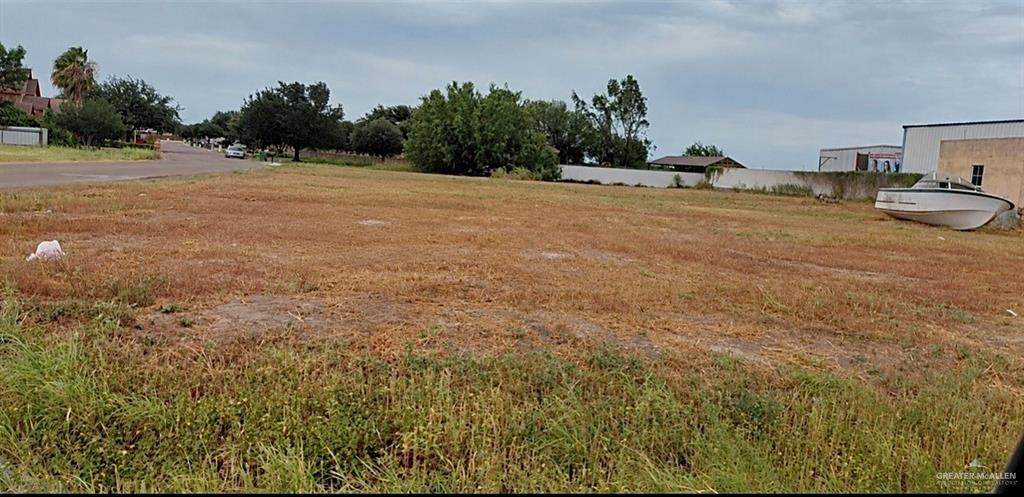 00 Us Hwy 83 - Photo 1