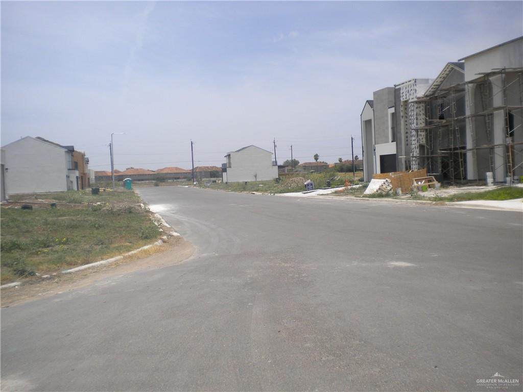 https://bt-photos.global.ssl.fastly.net/mcallen/orig_boomver_1_510106-2.jpg