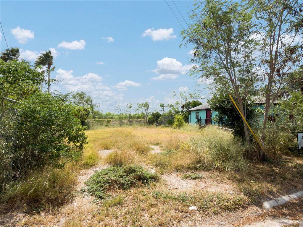 225 Angelita - Photo 1