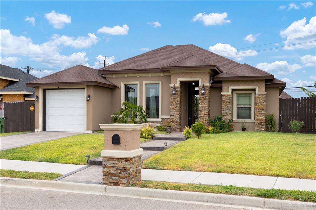 606 San Saba - Photo 1