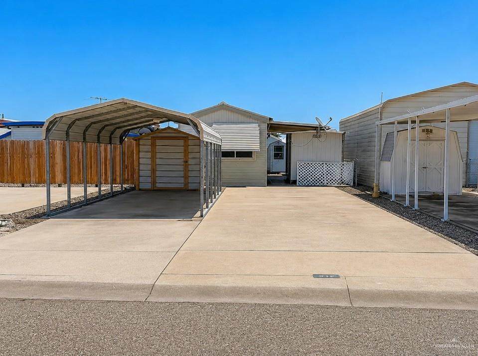 232 Seabreeze - Photo 1