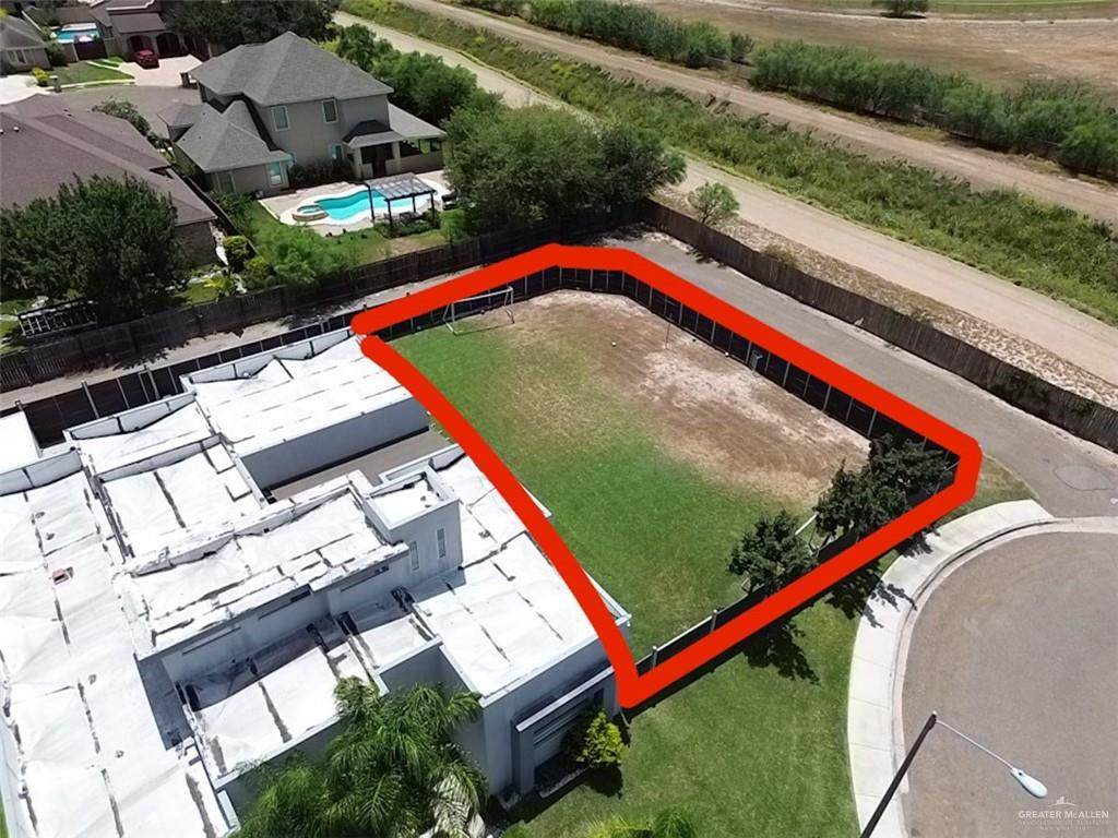 2105 Villa Real - Photo 1