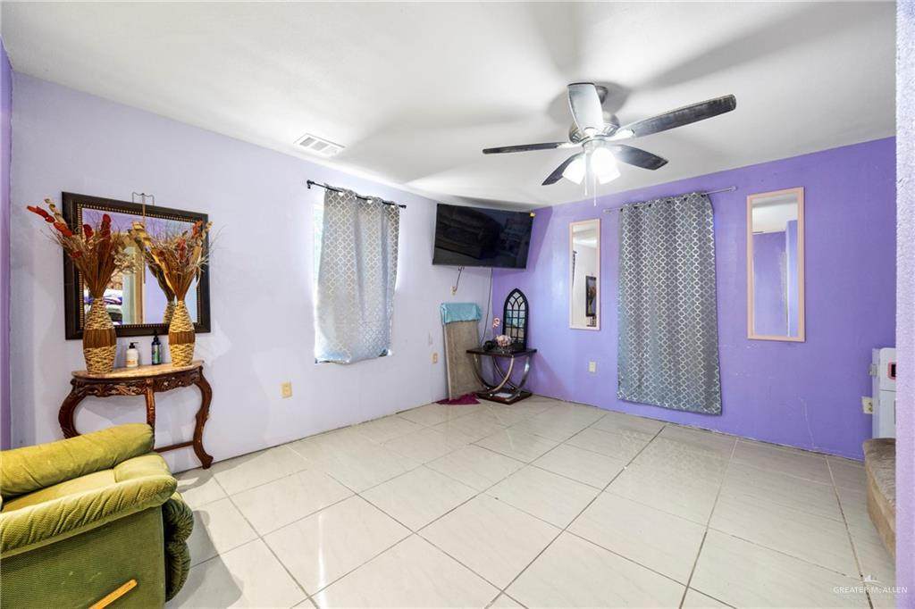 https://bt-photos.global.ssl.fastly.net/mcallen/orig_boomver_1_511445-2.jpg