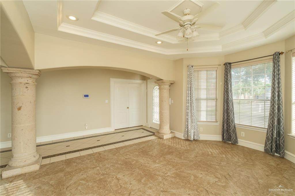 https://bt-photos.global.ssl.fastly.net/mcallen/orig_boomver_1_511660-2.jpg