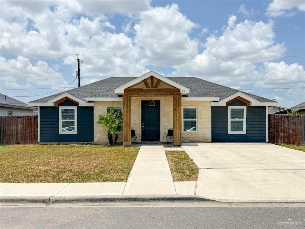 813 Lark - Photo 1