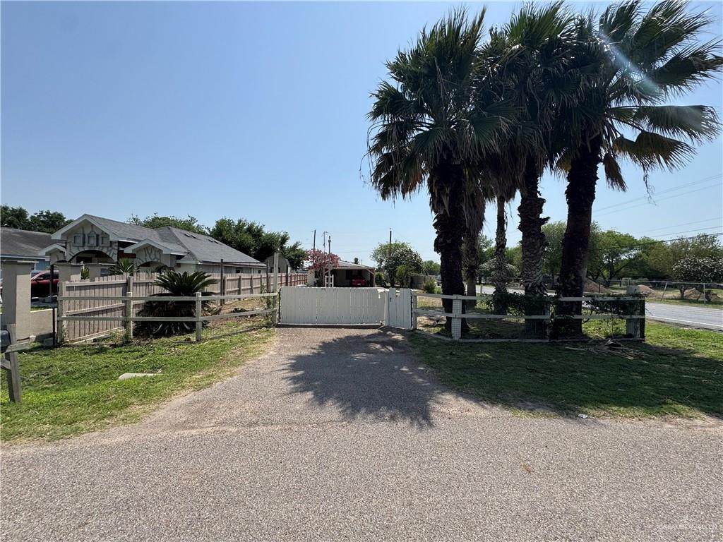 https://bt-photos.global.ssl.fastly.net/mcallen/orig_boomver_1_511965-2.jpg