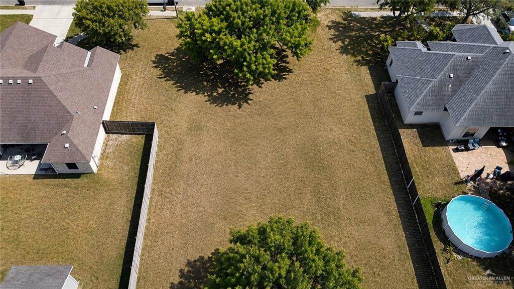 865 Quail Hollow - Photo 1