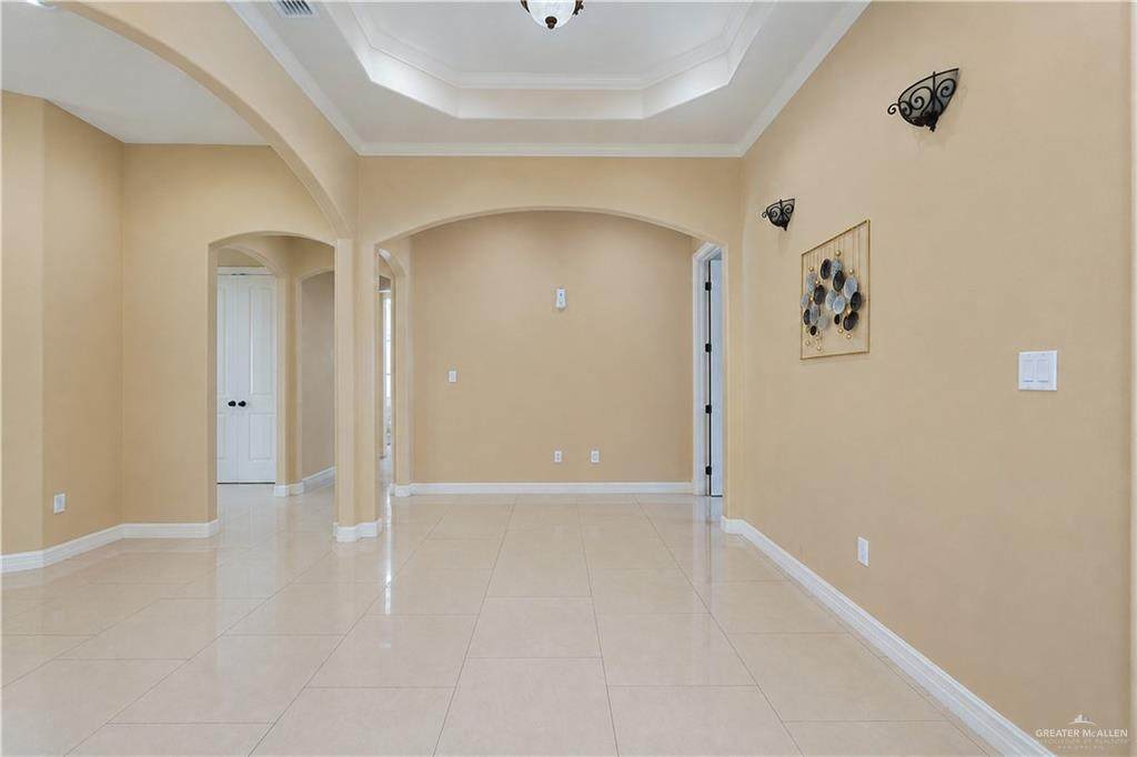 https://bt-photos.global.ssl.fastly.net/mcallen/orig_boomver_1_512771-2.jpg