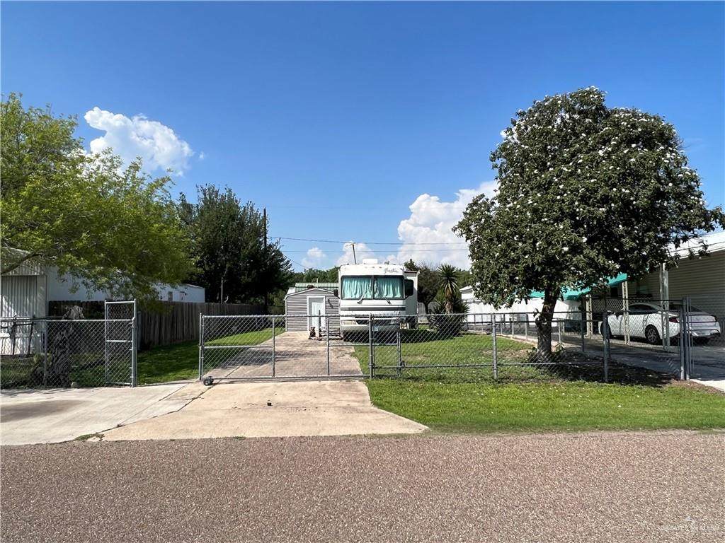 61 Lampshire - Photo 1