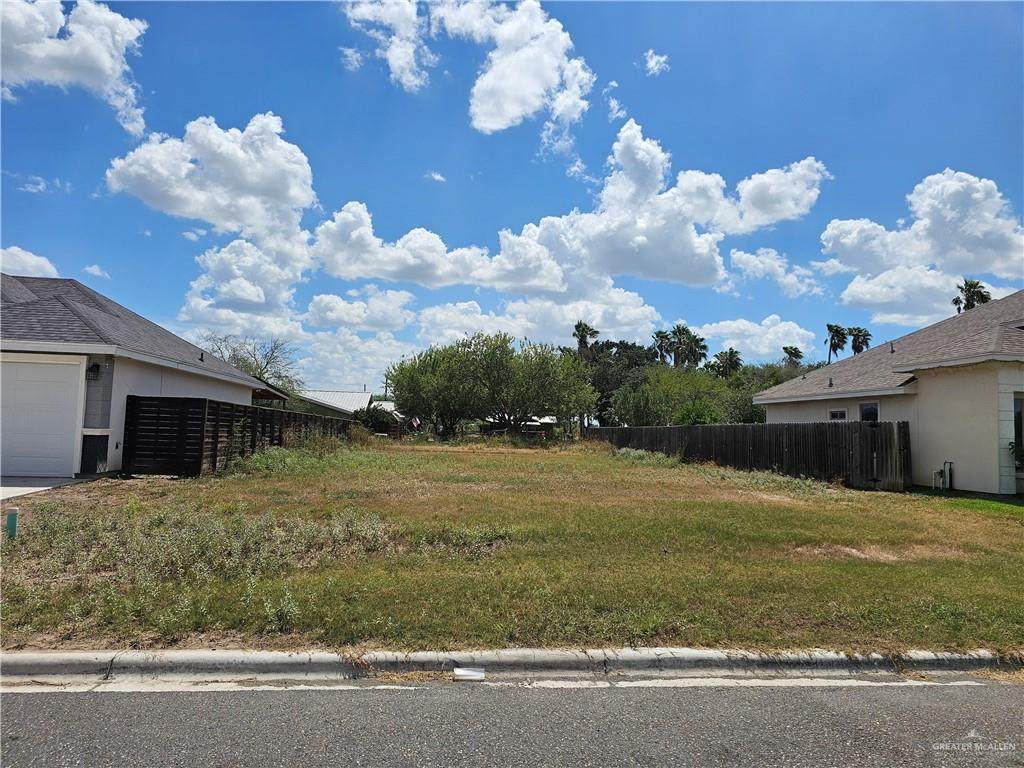 3208 Erica - Photo 1